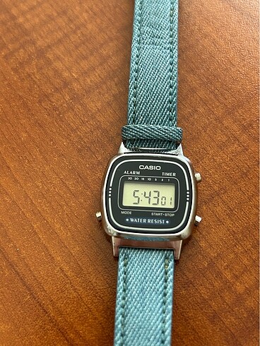 Yüzde yüz orjinal Casio sıfırdan farksız
