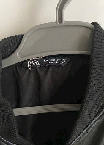 Siyah Deri Fermuarlı ceket - Görsel 2