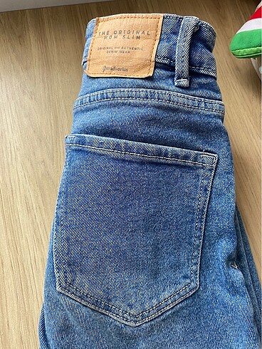 32 Beden kot jean