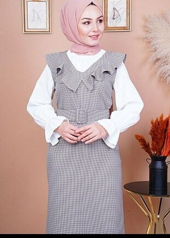 Gri Kemerli Kareli Uzun Elbise