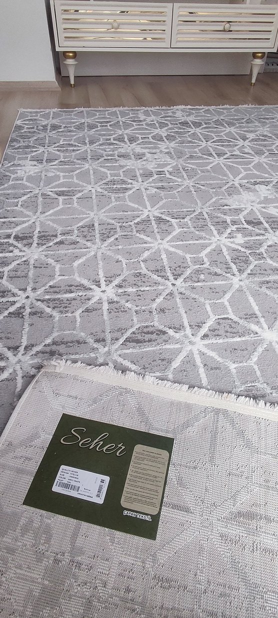 Gri Yılan Desenli Modern Halı - Görsel 3