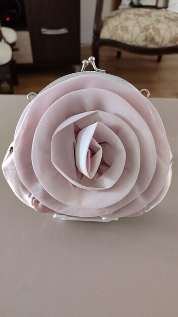 Pembe saten abiye çanta