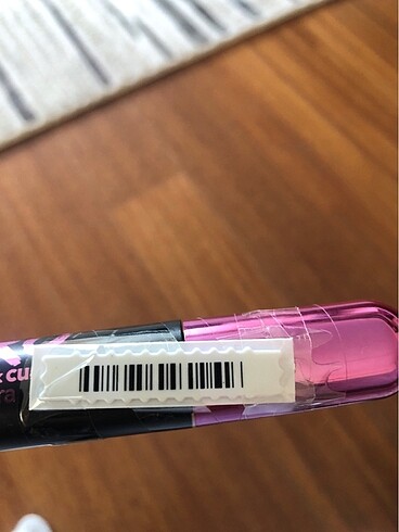 Flormar Etiketli flormar maskara