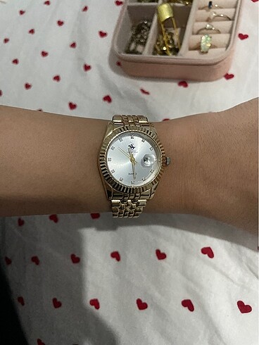 Beden Saat gold