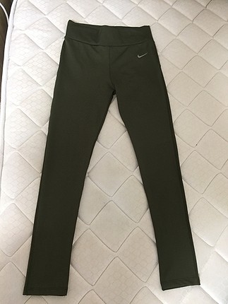 s Beden Nike sporcu taytı