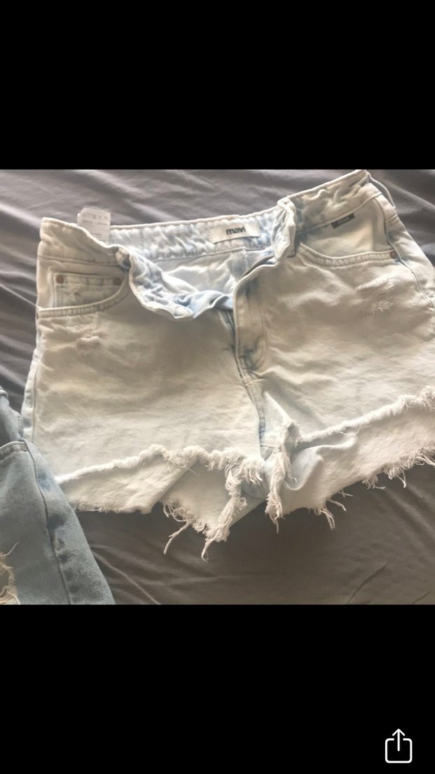 Beyaz Kadın Mini Denim Şort - Görsel 2