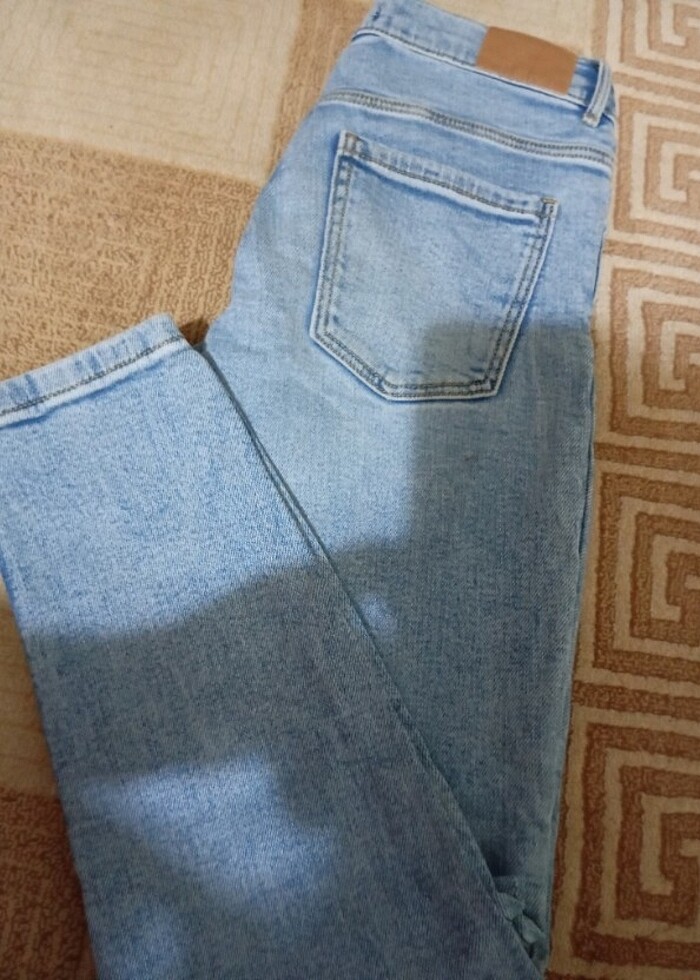 Zara kot pantolon yanındakiler hediyesidir  - Görsel 3