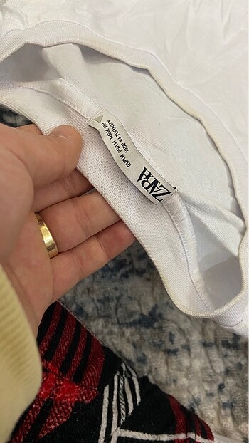 Zara Tshirt