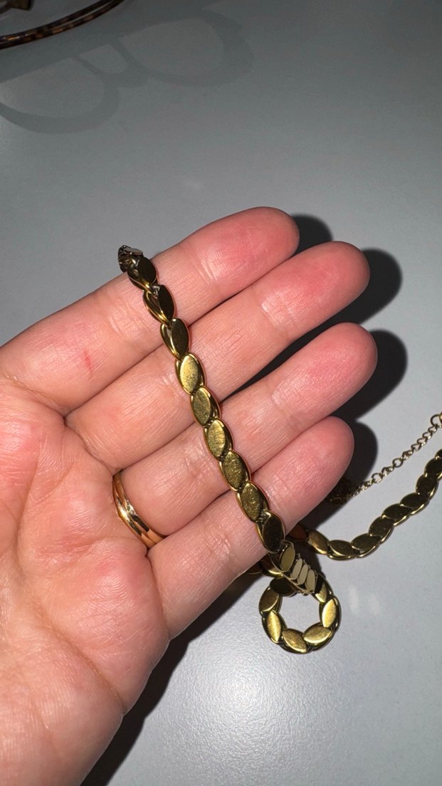 Altın Renk Zincir Kolye - Görsel 3