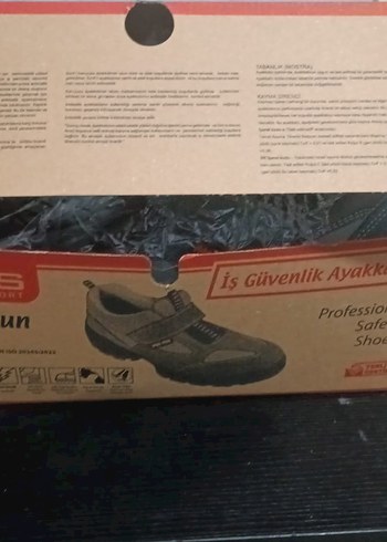 42 Beden iş ayakkabısı
