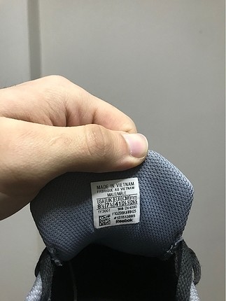 42 Beden siyah Renk Reebok