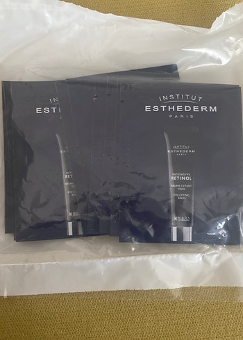 Institut Esthederm Retinol Yoğun Göz Bakım Balmı - Görsel 4