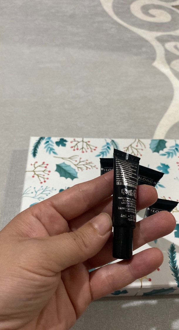 Filorga göz ve dudak çevresi bakım kremi - Görsel 4