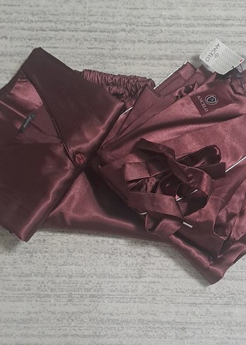 Bordo pijama takımı - Görsel 2