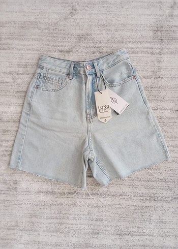 Stradivarius Kadın Açık Renk Fit Mini Denim Şort