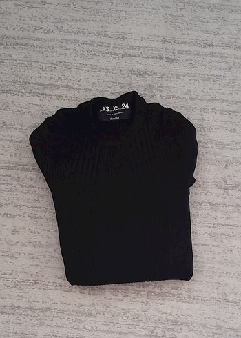 bershka xs