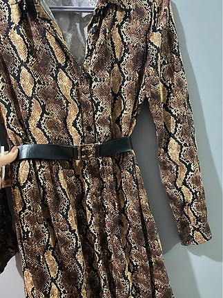 Bershka elbise