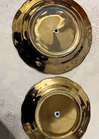 Altın Çiçek Desenli Porselen Tabaklar - Görsel 2