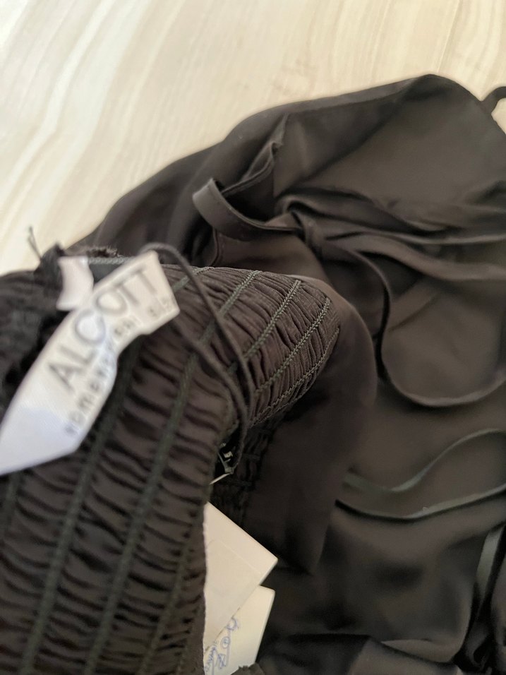 Siyah İpek Görünümlü Halter Büstiyer - Görsel 5