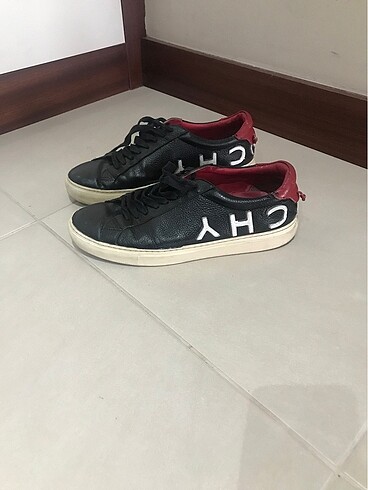 Givenchy - Görsel 2