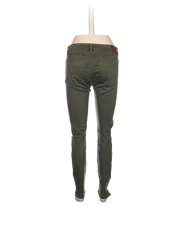 38 Beden Stradivarius Jean / Kot %70 İndirimli.
