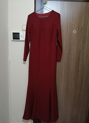 Zara Bordo pelerinli abiye