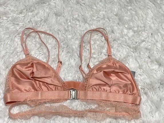 Somon renk bralet ve 4 adet string
