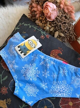 Primark Minion çamaşır