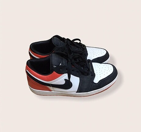 air jordan 1 low black toe
