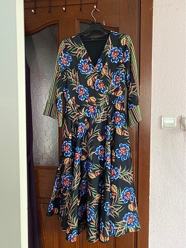 Diğer Çiçek desenli elbise