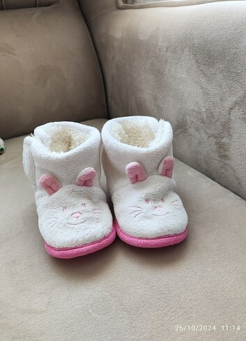 LC Waikiki bebek panduf patik