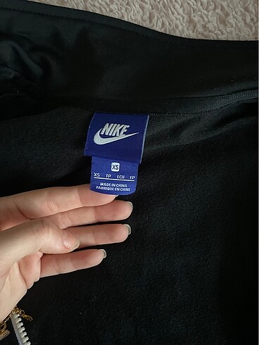 xs Beden Orijinal nike takım