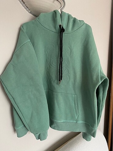 Şardonlu sweatshirt