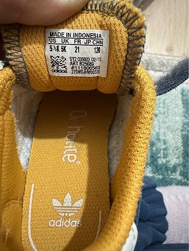 21 Beden Adidas bebek spor ayakkabı