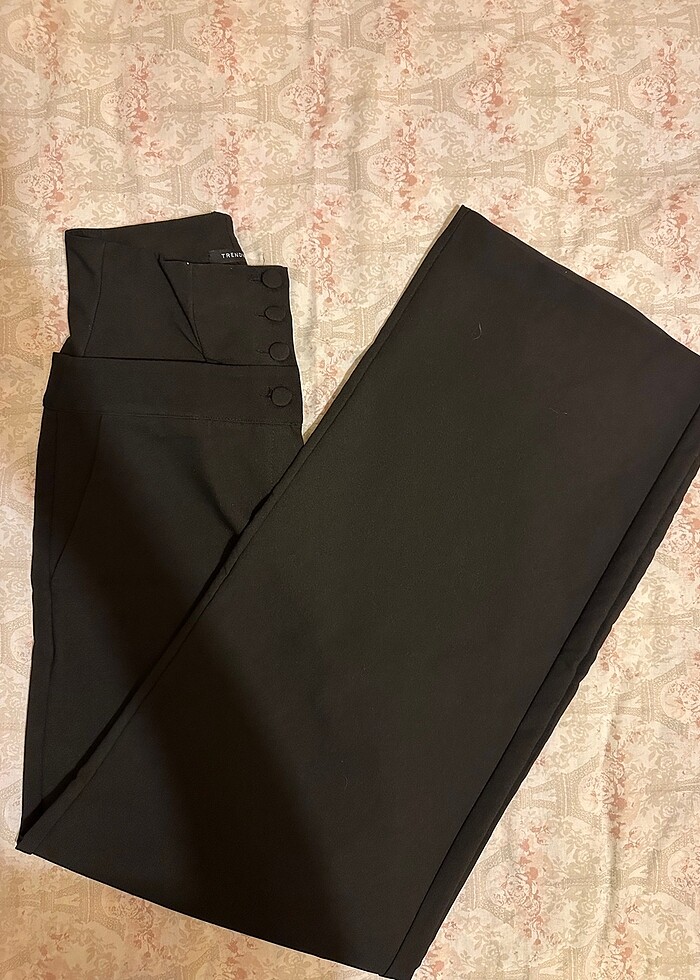 Siyah takım - Görsel 4