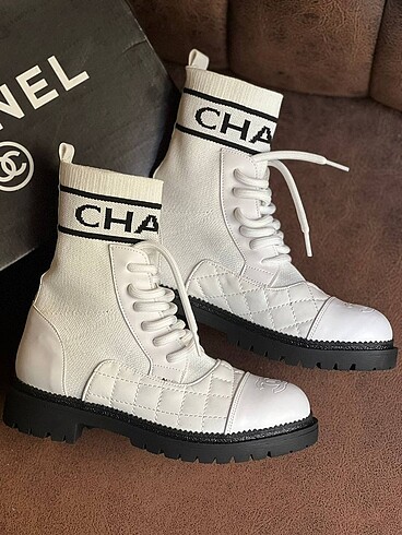 Chanel kadın bot
