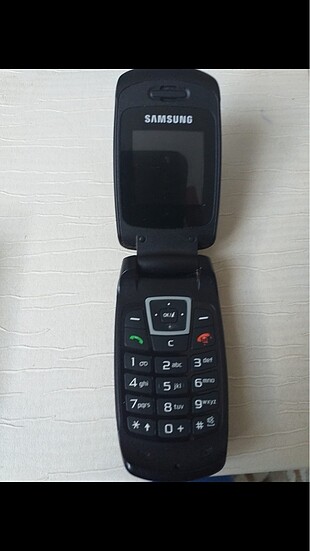 Tuşlu telefon