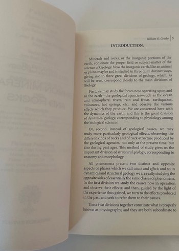 Common Minerals and Rocks Kitabı - Görsel 3