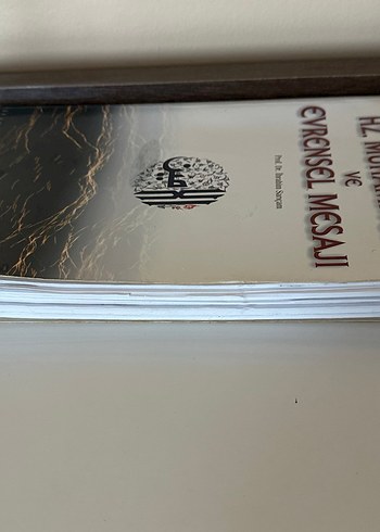 Hz. Muhammed ve Evrensel Mesajı Kitabı - Görsel 3