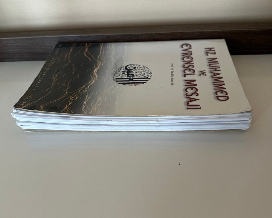 Hz. Muhammed ve Evrensel Mesajı Kitabı - Görsel 3