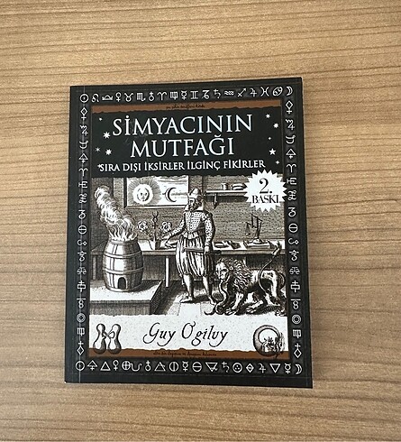 Simyacının Mutfağı