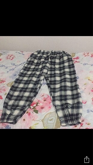 Bershka ekoseli pantolon