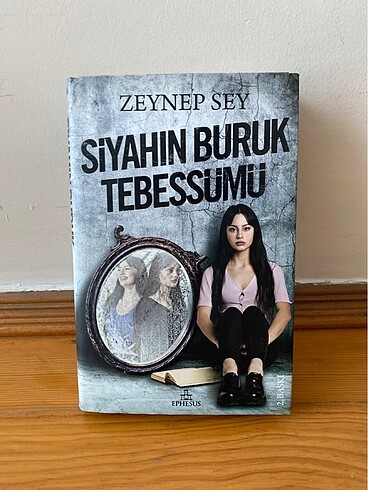 Zeynep sey siyahın buruk tebessümü kitap