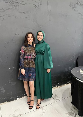 s Beden çeşitli Renk Uzun Kollu, Yüksek Yakalı, Kemerli Renkli Kadın Elbise