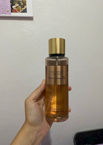 Victoria's Secret Bare Vanilla Kadın Parfümü 250 ml