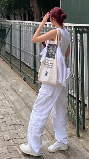 Beyaz Kargo Pantolon