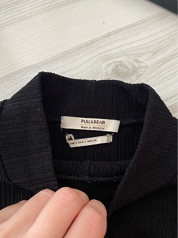 s Beden PULL AND BEAR CROP KAZAK