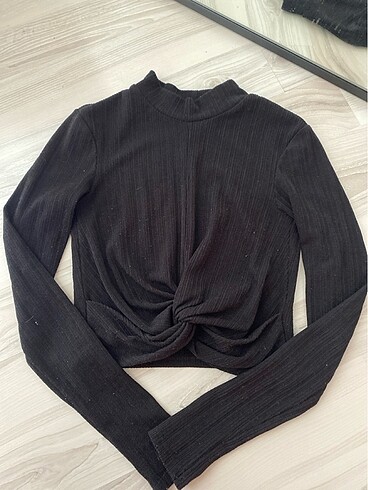 Pull and Bear PULL AND BEAR CROP KAZAK