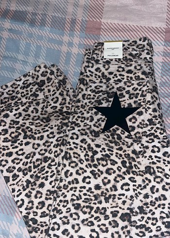 Pull and Bear Leopar desenli jean - Görsel 6
