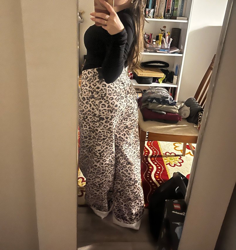 Pull and Bear Leopar desenli jean - Görsel 2